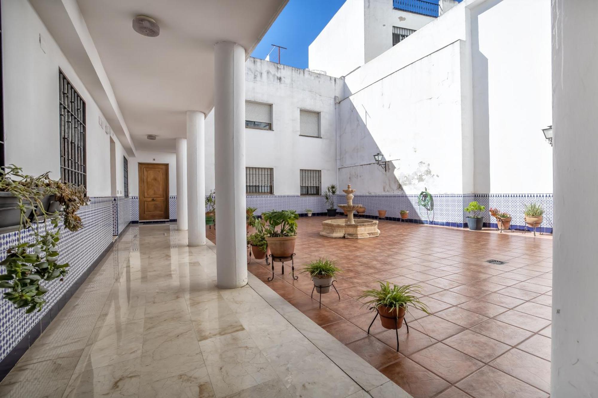 Las Azucenas De Conchaa- Parking Privado Gratuito Cordoba Dış mekan fotoğraf